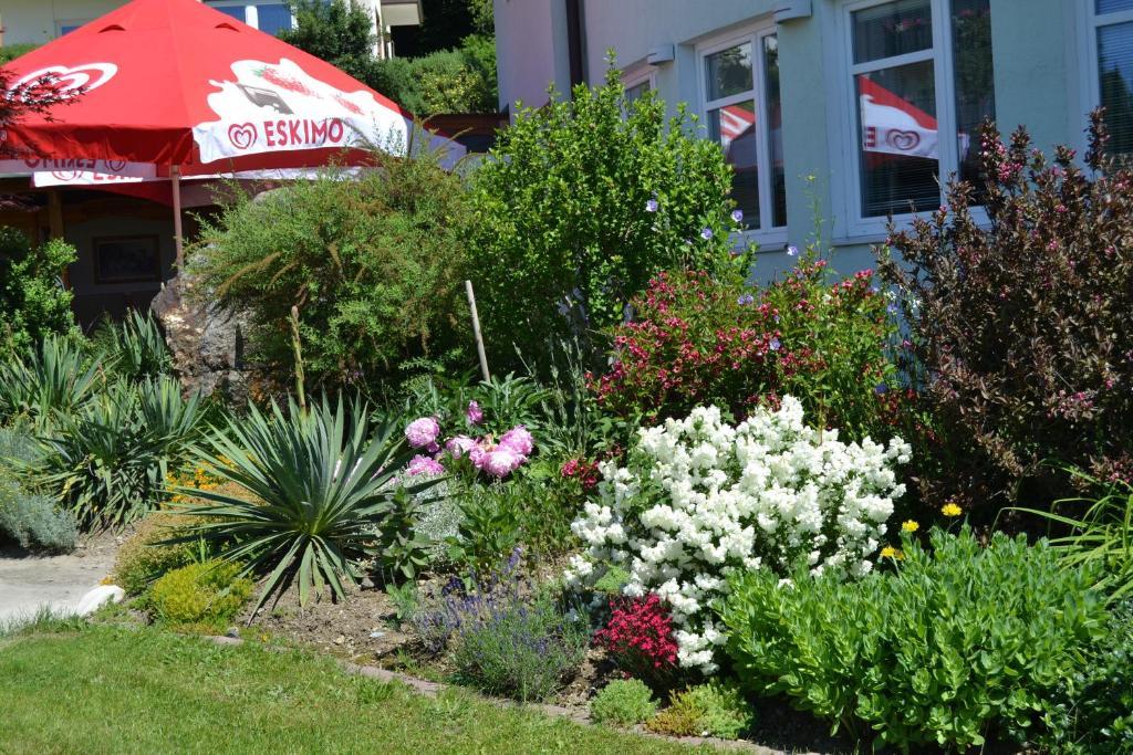 Pension Karawankenblick Moosburg Εξωτερικό φωτογραφία